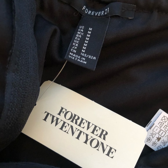 Forever 21 black bustier eyelet crop top NWT M - Picture 2 of 5